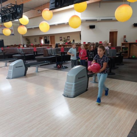 _bowling_002.jpg